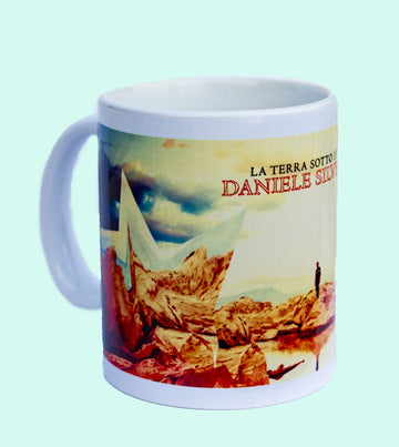 Tazza la terra sotto i piedi